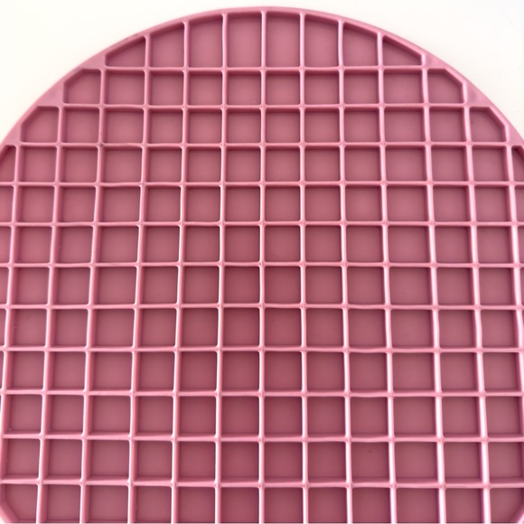 Pink Lick Mat Enrichment For Dogs - Picture 5 of 5